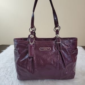 **Coach Gallery E/W Plum Patent Leather Tote